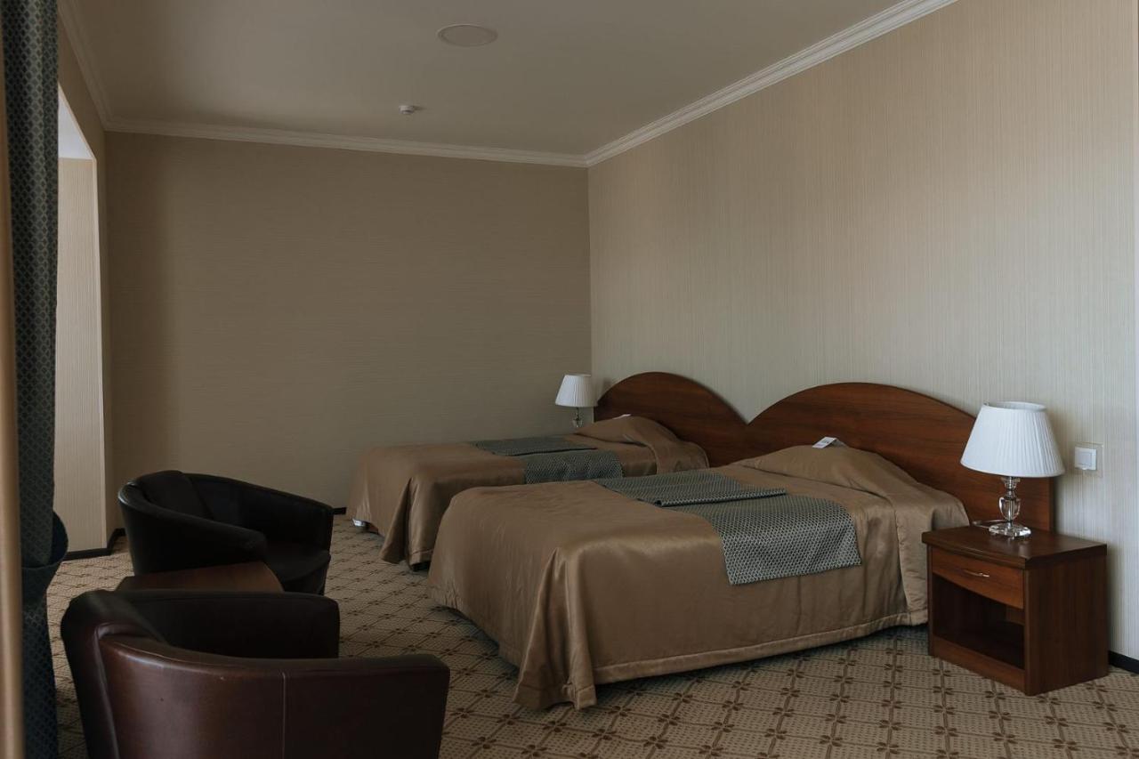 Medeu Hotel Kostanay Eksteriør billede
