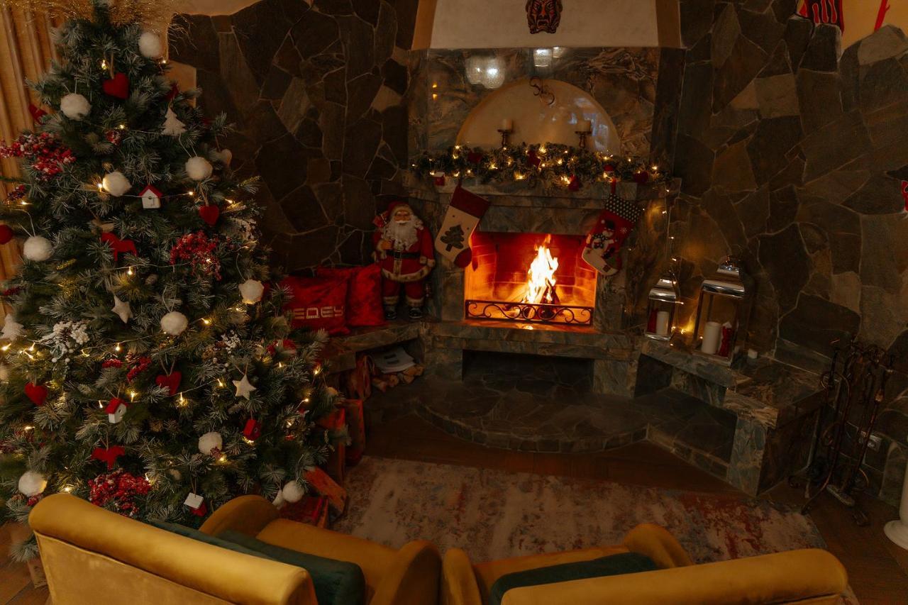 Medeu Hotel Kostanay Eksteriør billede